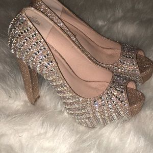 Rose gold studded pumps